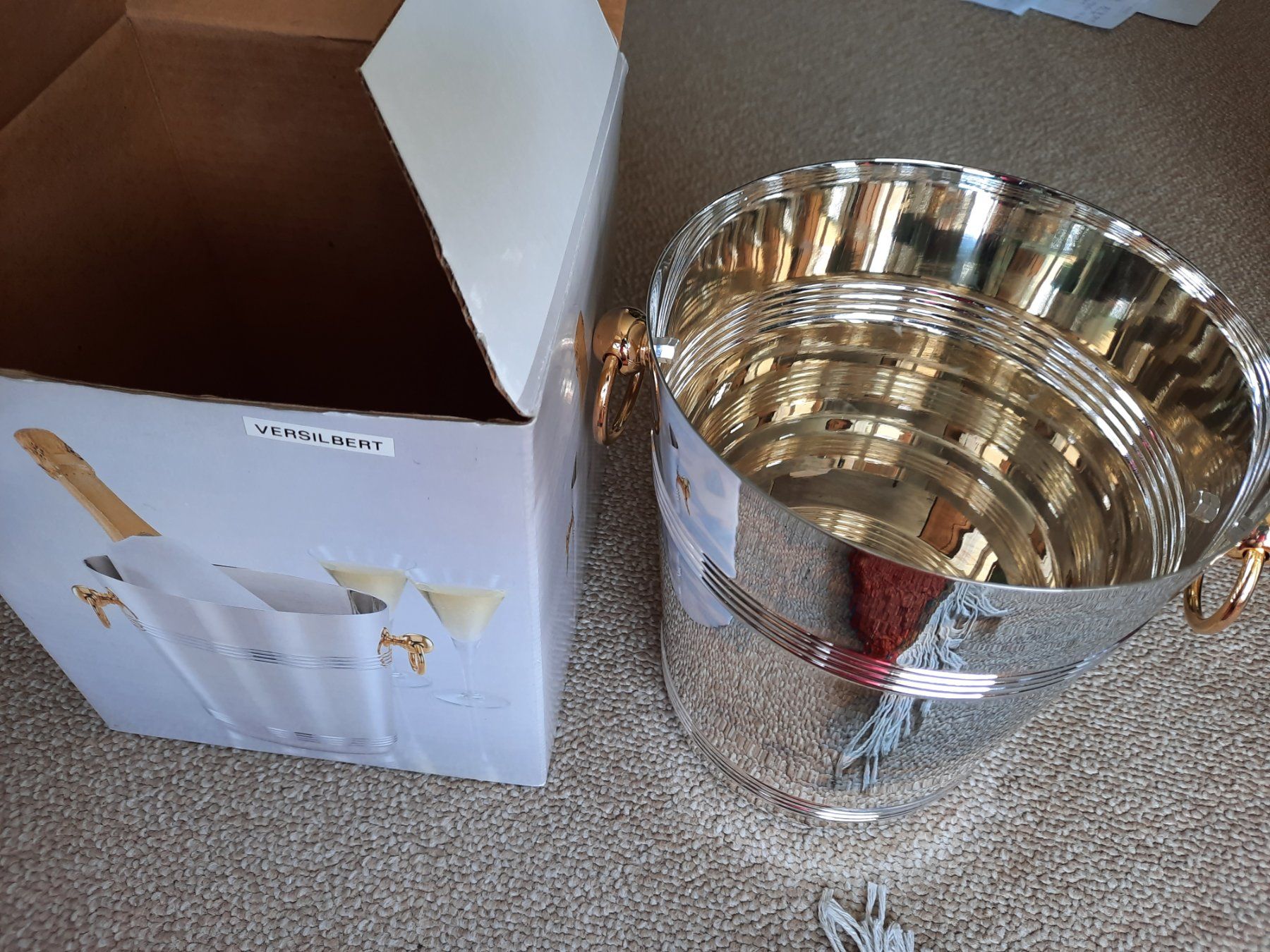 Altro: Champagnerkühler versilbert; neu, originalverpackt – Usato da Herrliberg venduto da AlexandraBopp