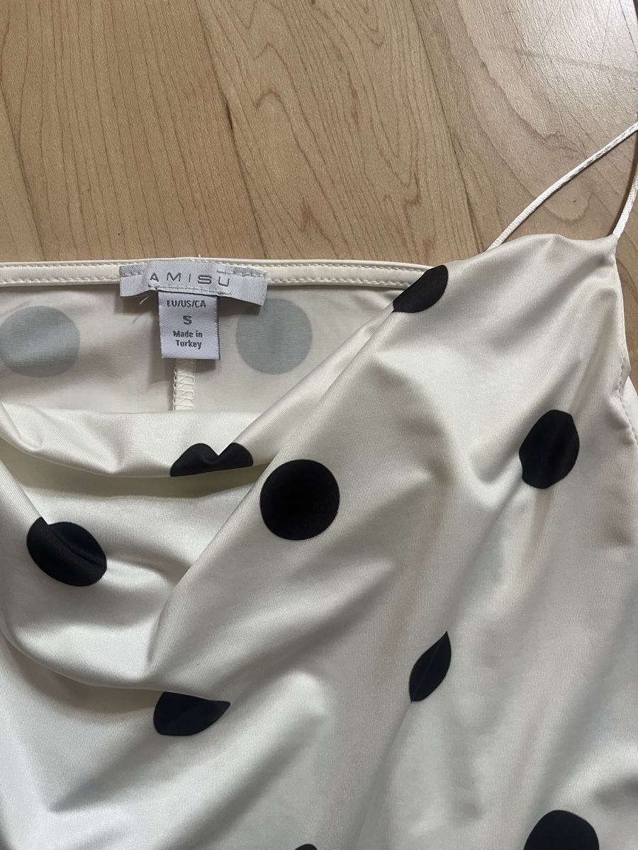 Tops: Top mit Polka Dots Grösse S neuwertig – Gebraucht aus Luzern von seaside_anchor 1