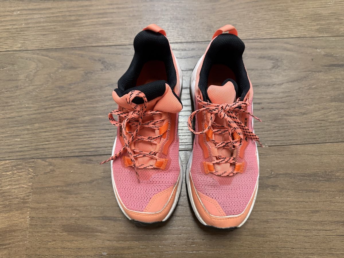 Adidas Chaussures filles: Adidas Terrex 36 2/3 – D'occasion à Winterthur par tanscha 1