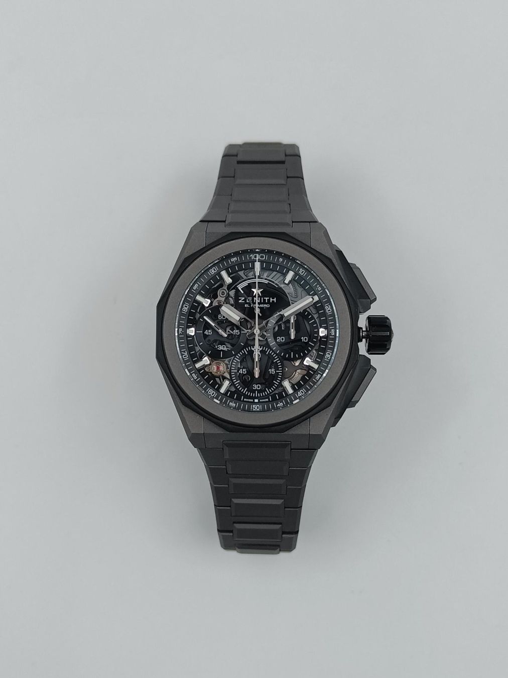 Zenith Orologi: ZENITH "DEFY EXTREME" MIT MIKROGESTRAHLTEM TITAN, 45 MM – Nuovo (secondo la descrizione) da Luzern venduto da EdiGem 5
