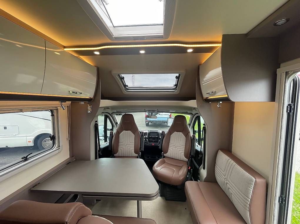Veicoli da campeggio: Bürstner Lyseo TD 744 Harmony – Usato da Langenthal venduto da Reisemobil01 2