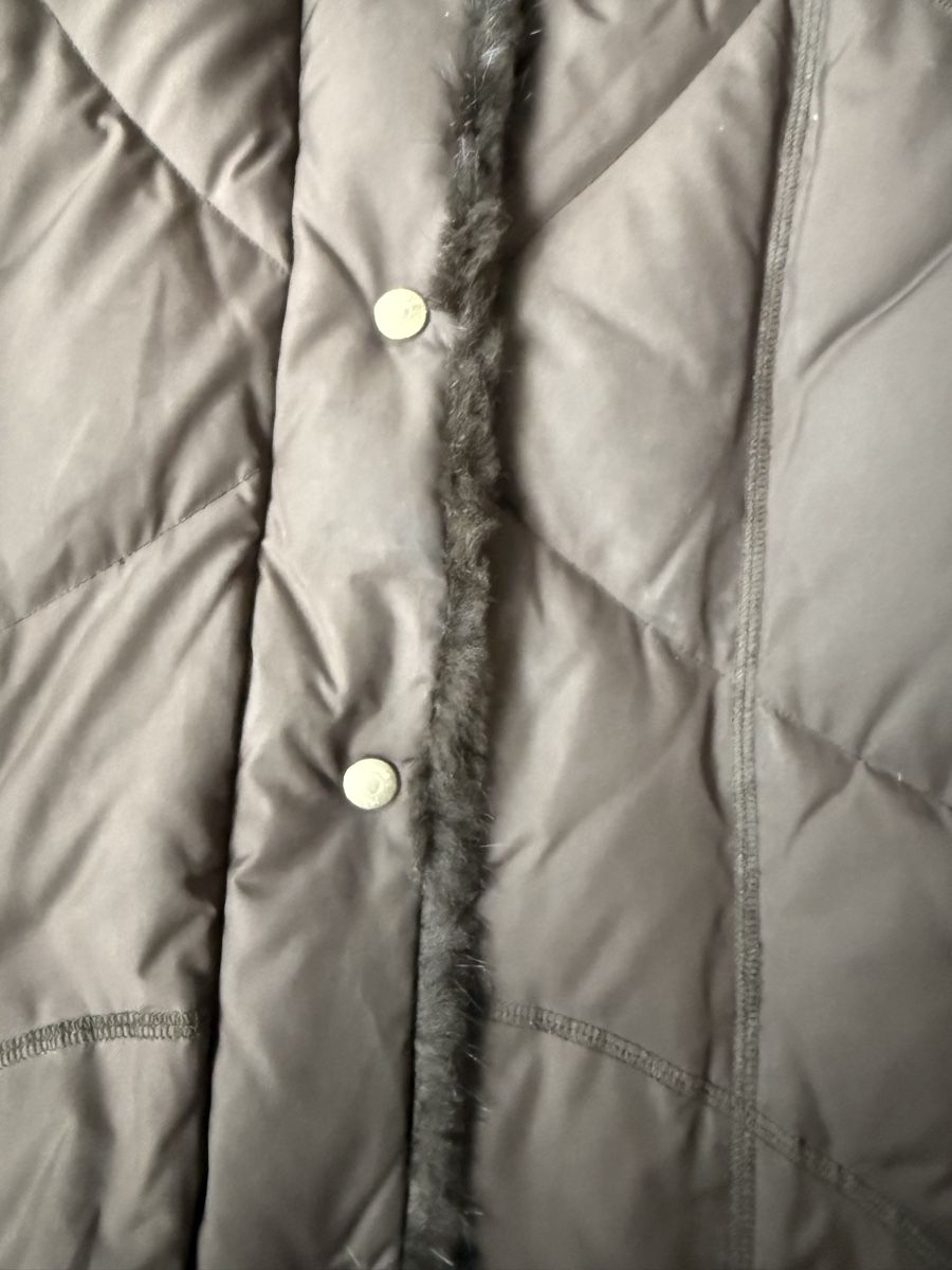 Manteaux: Jobis Daune Winterjacke Grösse 44  – D'occasion à Neuhausen par DELY 9