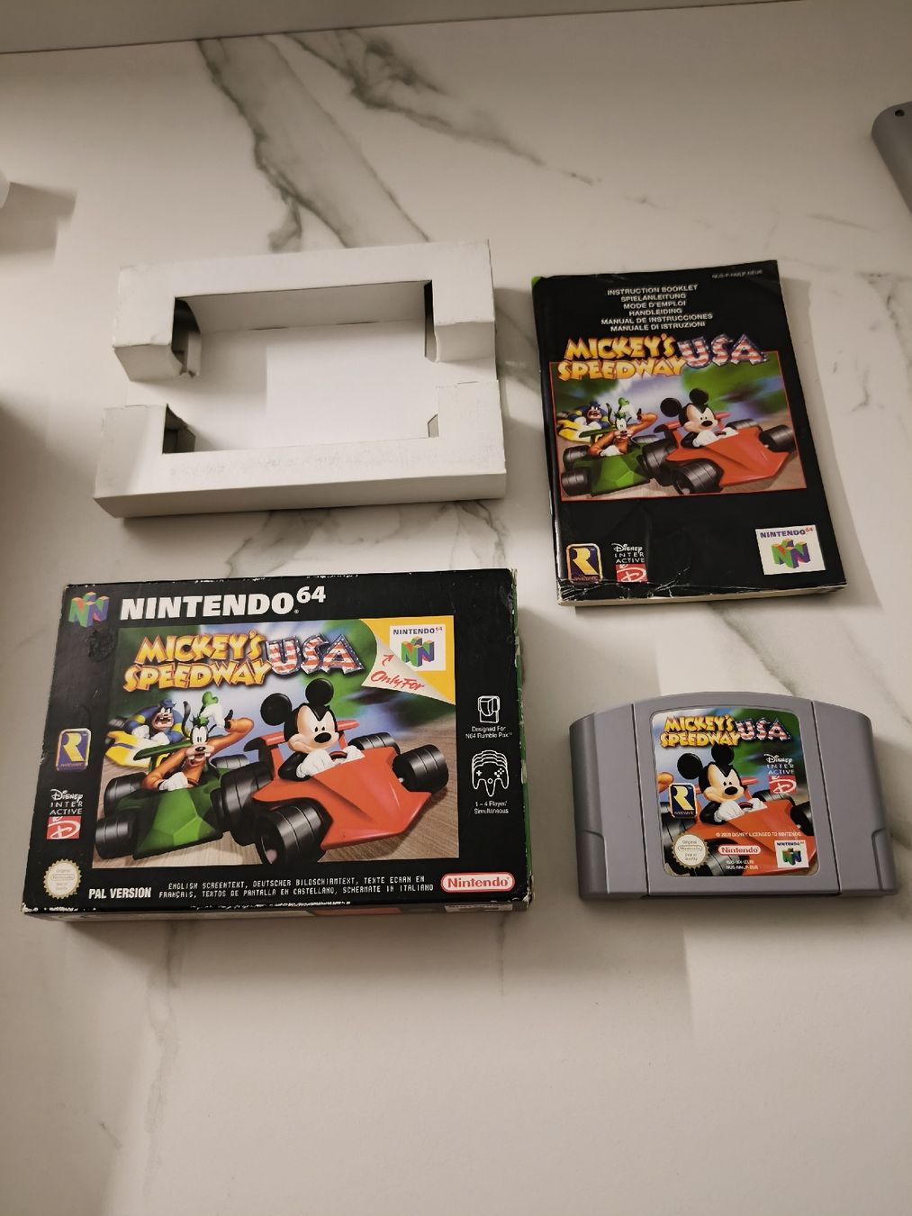 Nintendo Spiele: Mickey's Speedway USA N64 komplett – Gebraucht aus Oensingen von ece_8k7q