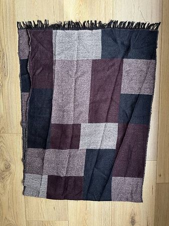 Schal violett/blau gemustert