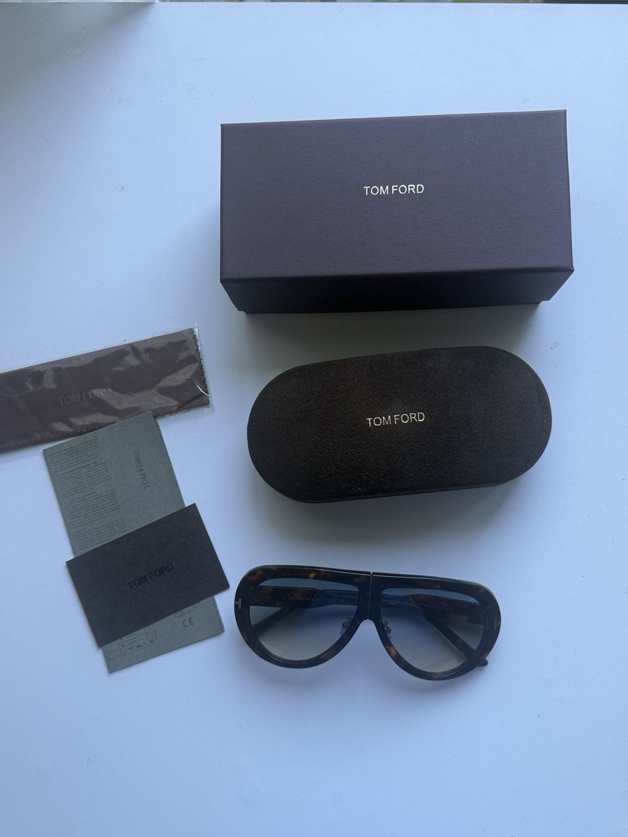 Tom Ford Lunettes & Verres: Tom Ford Sunglasses Man – Neuf avec emballage d'origine à Pully par football_shirts
