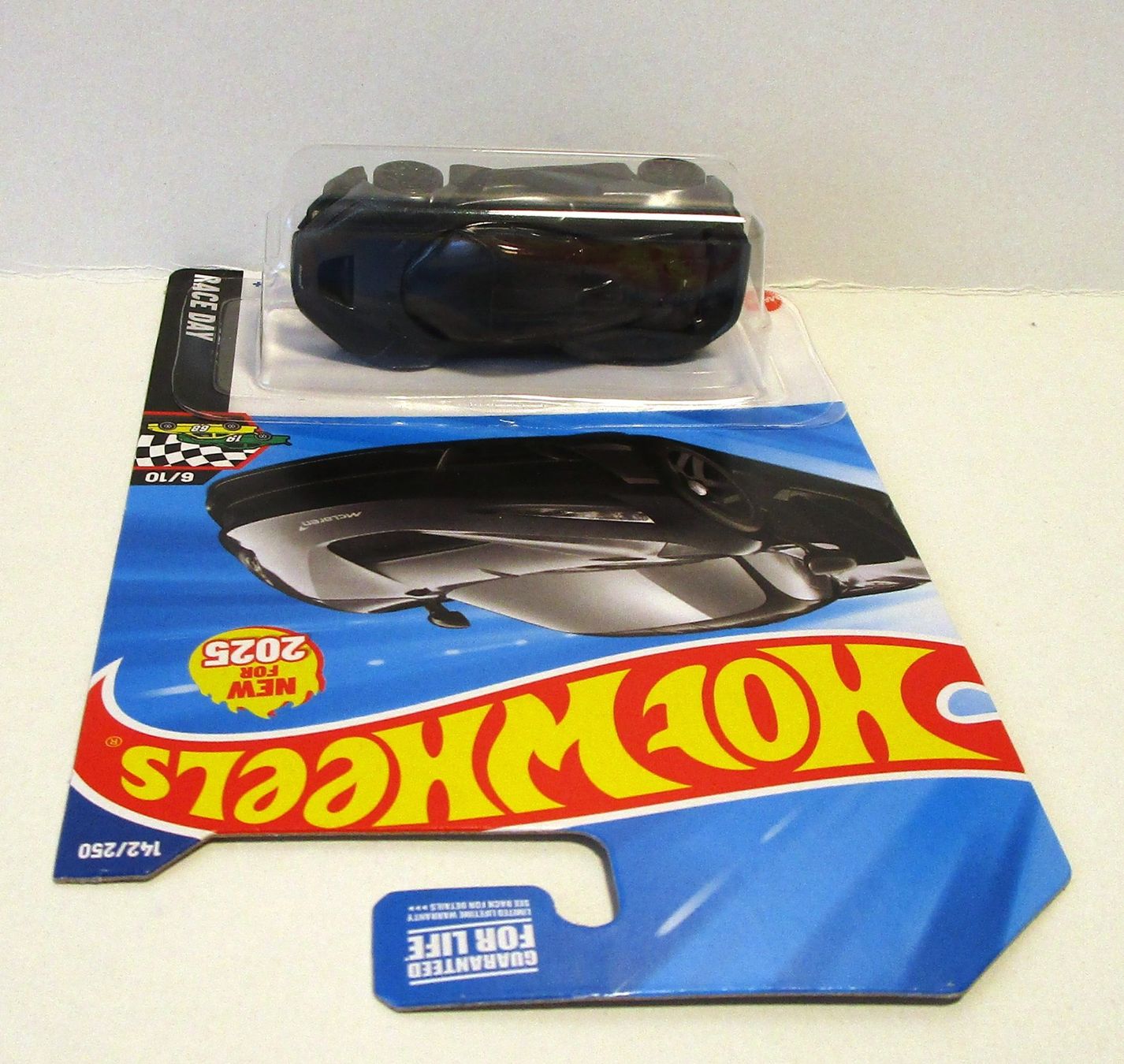 Mclaren Modellini d'auto: HOT WHEELS Mc LAREN W1 - JBC17 – Nuovo e nell'imballaggio originale da Chêne-Bourg venduto da breno56 1