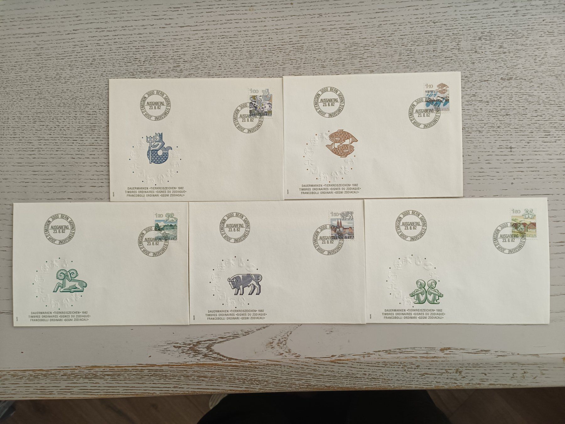 Tutti i francobolli: 1982 FDC Sternzeichen Einzelwerte – Usato da Dübendorf venduto da goeggi79