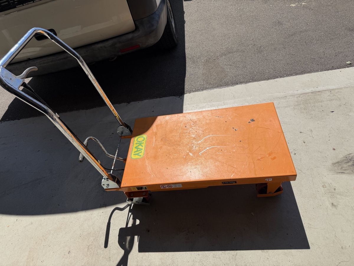 Piattaforme elevatrici & Crick: Scherenhubtischwagen TF-30 Okay 300kg  – Usato da Beckenried venduto da chef3945 1