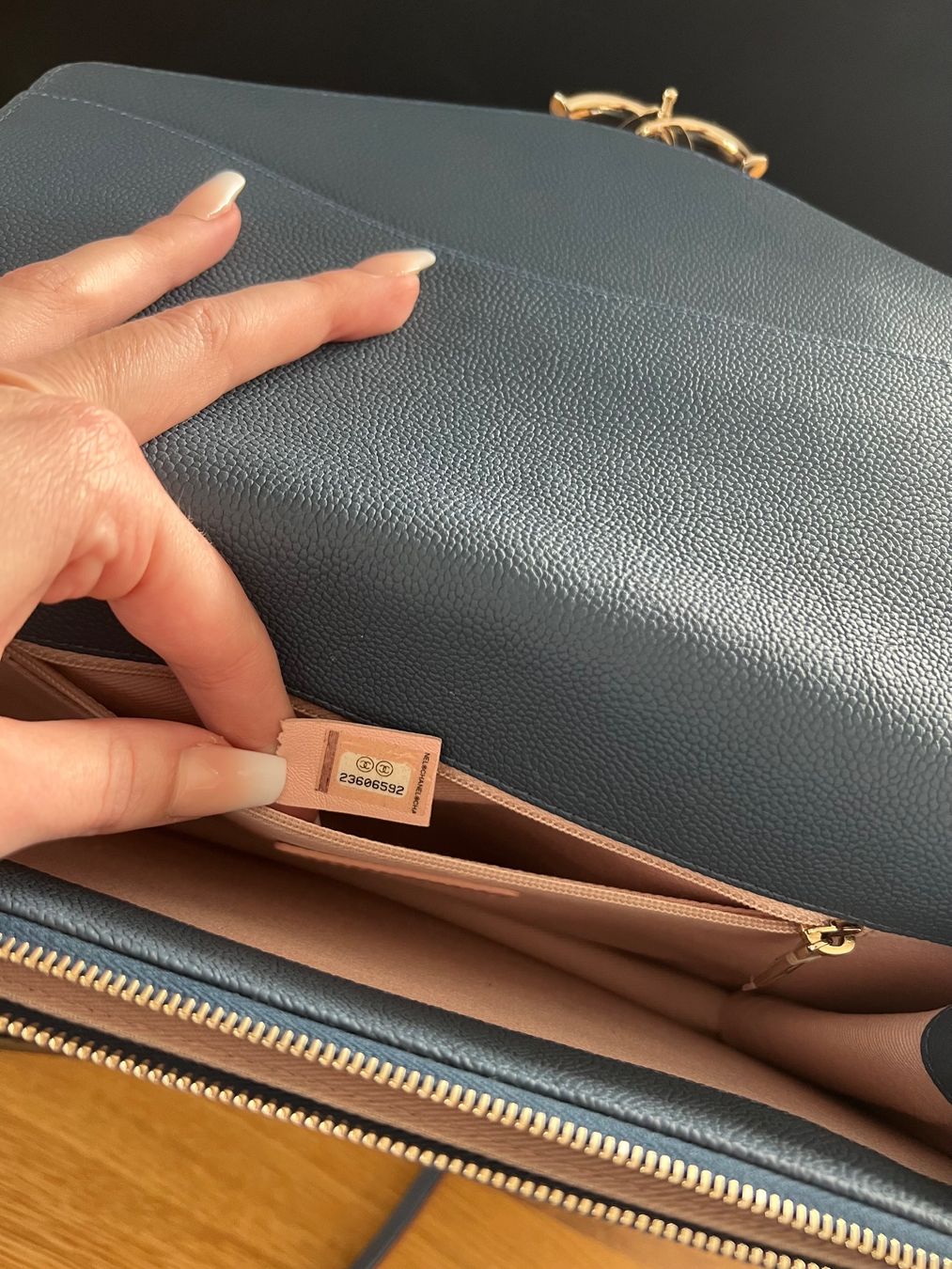 Chanel Borse da donna: Chanel Flap Bag – Usato da Ramsen venduto da Myclothesforu 6