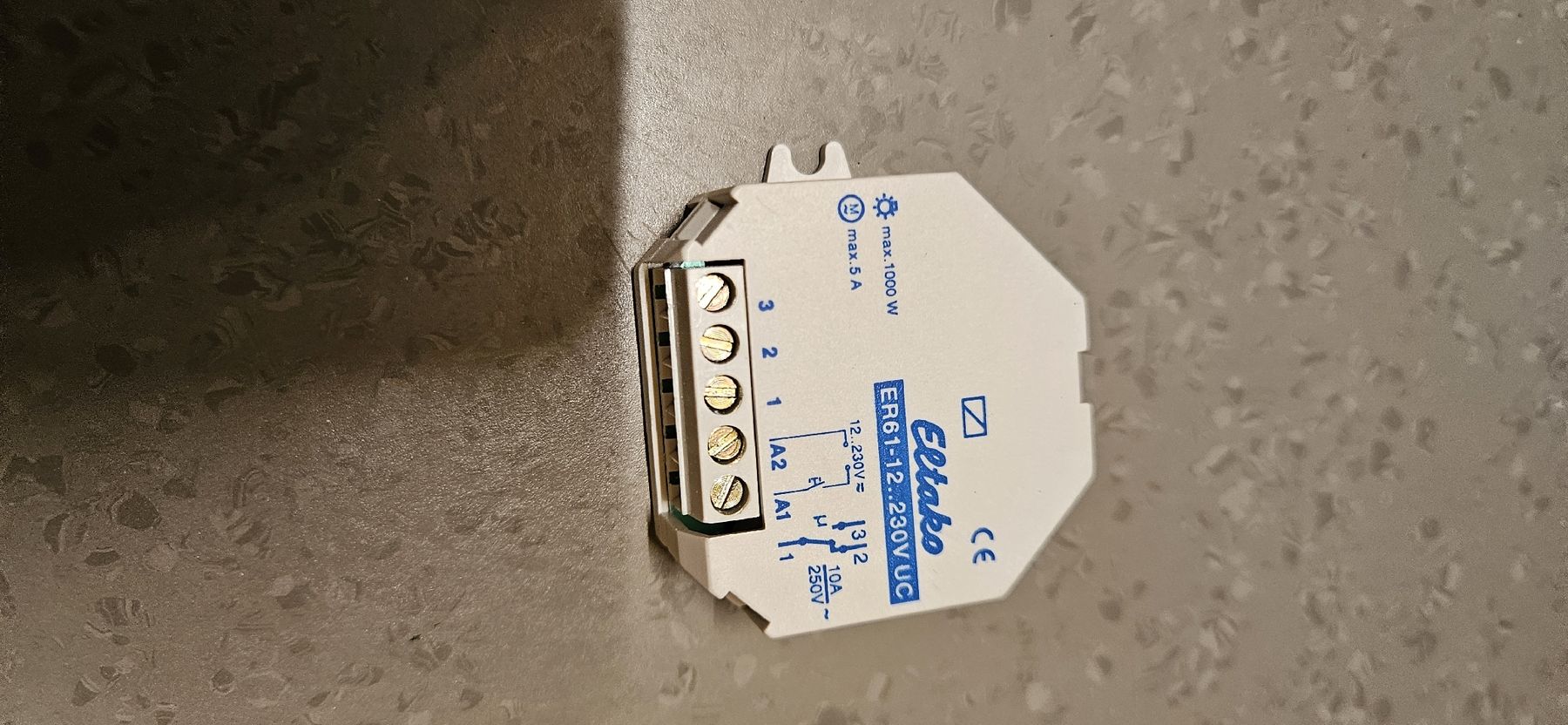 Eltako Elektronikbauteile: Eltako ER61-12..230V UC Schaltrelais - Modul – Neu (gemäss Beschreibung) aus Baar von Vel...Baar45 3