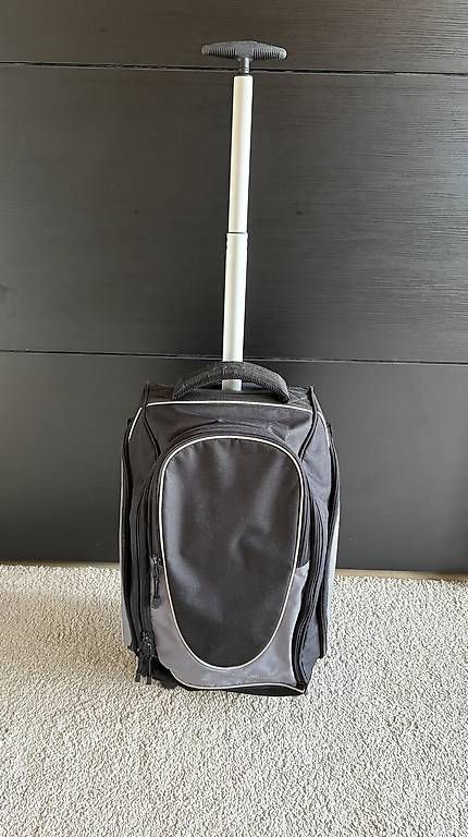 Reisekoffer: Koffer / Rucksack – Gebraucht aus Sempach von philip_luethi