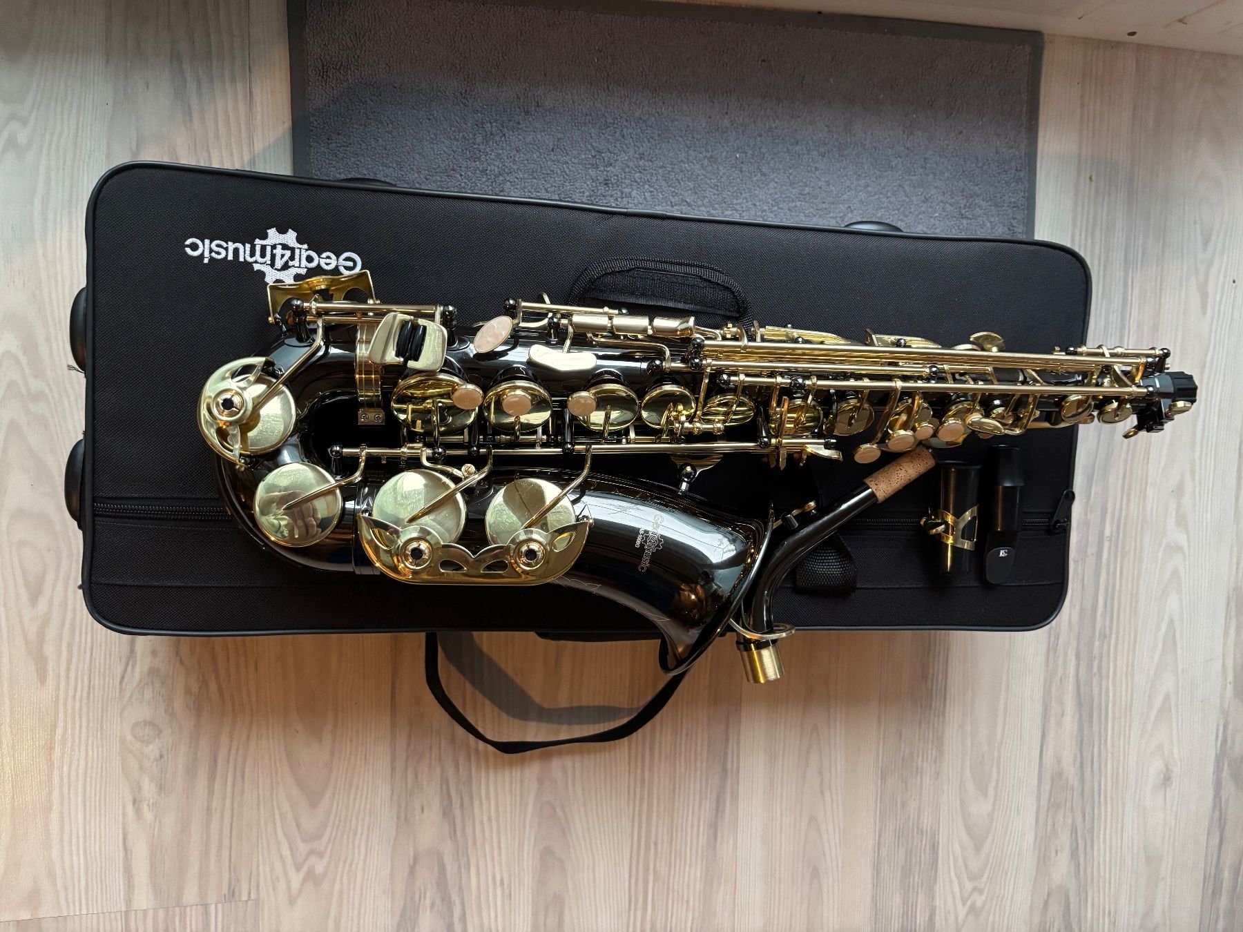 Strumenti musicali: Verkaufe Neuwertiges Alt Saxophon – Usato da Kirchleerau venduto da Teger10