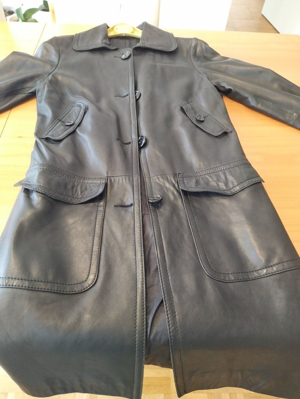 Cappotti: Cappotto in vera pelle – Usato da Figino venduto da Palotta 1