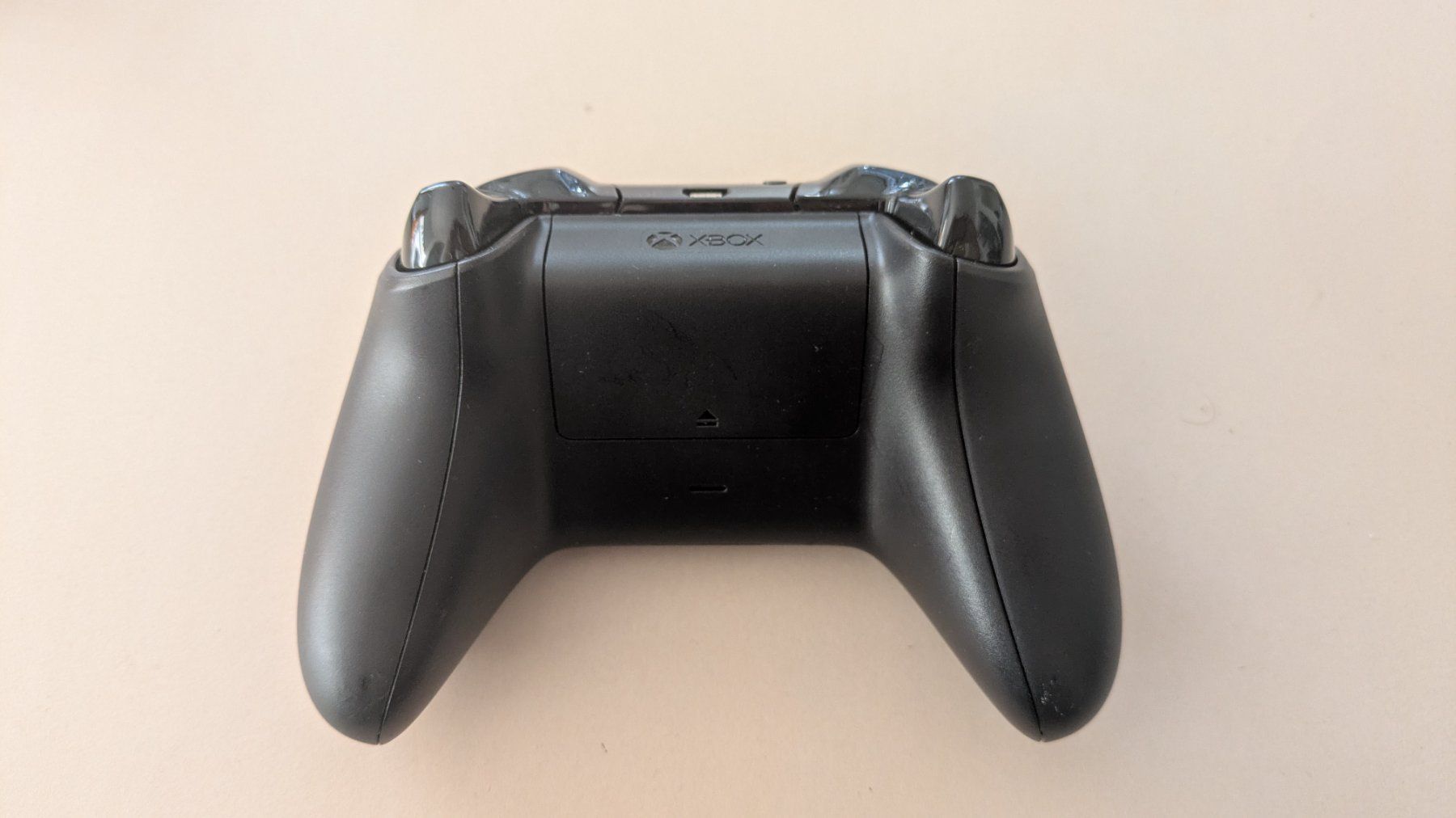 Microsoft Controller: XBOX ONE Controller - schwarz - Wireless inkl. Kabel – Nuovo (secondo la descrizione) da Zürich venduto da zi_lian 2