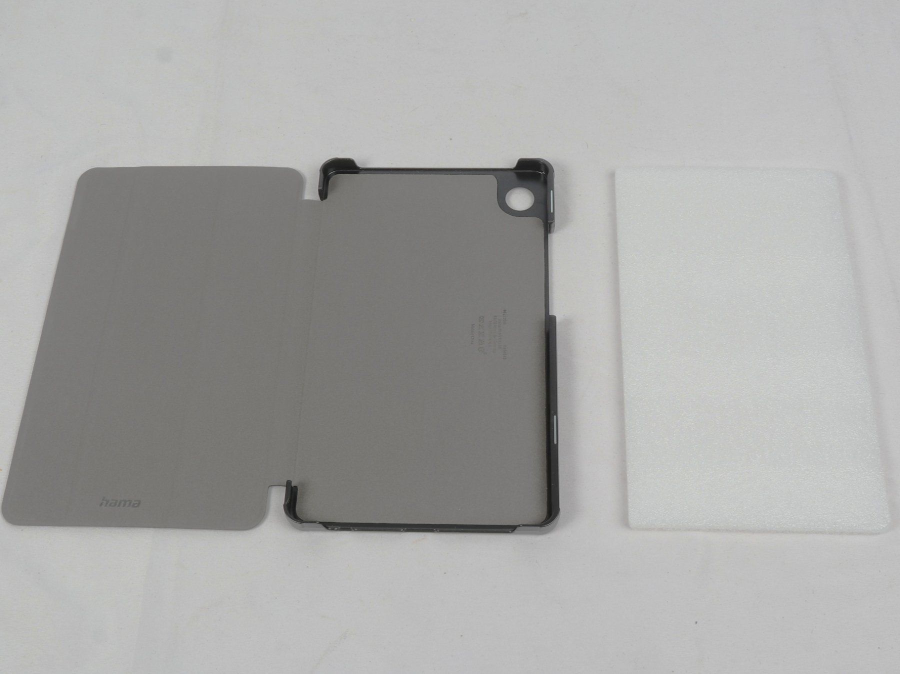 Hama Covers & Borse: HAMA Tablet hülle fold Samsung Galaxy Tab A9 Black – Nuovo e nell'imballaggio originale da Steinen venduto da Restwert_Steinen 2