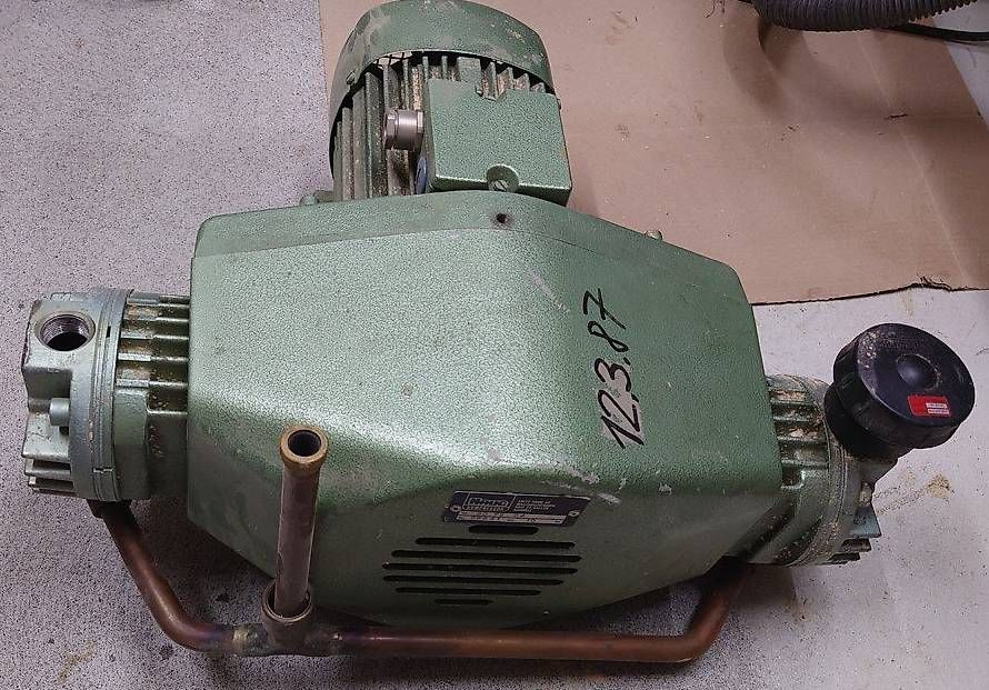 Compressori: Haug Cygnus Oelfreier Kompressor B0 75 D4 – Usato da Villigen venduto da mervato 1