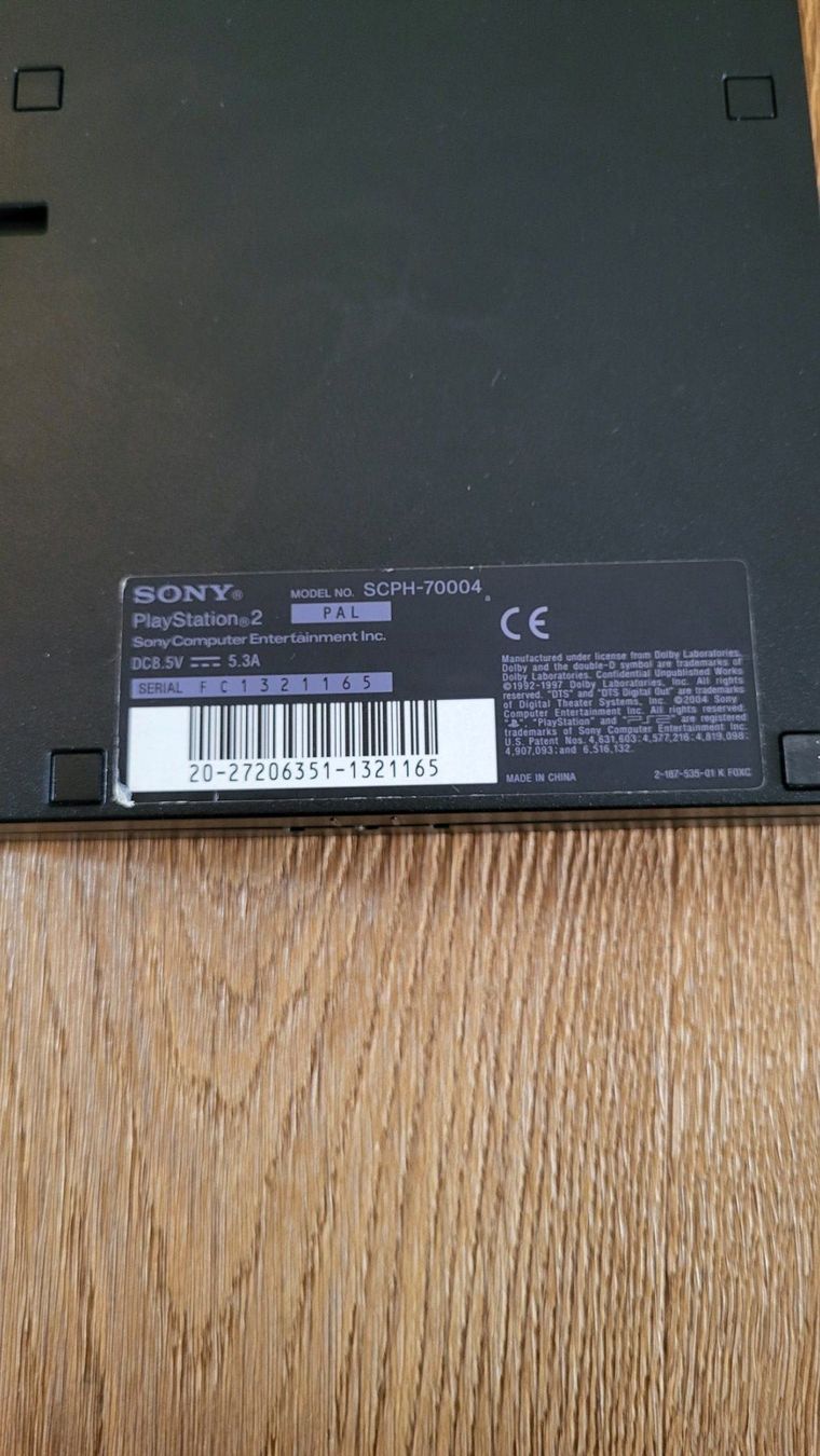 Sony Consoles: Playstation 2 Slim Kabel und Controller – D'occasion à Münsingen par DigitaleSpielecke 4