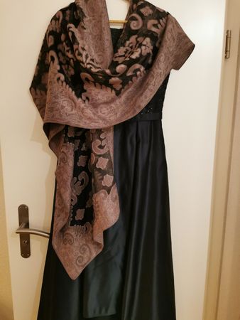 Vera Mont Damen Kleid mit Schal Gr. S.