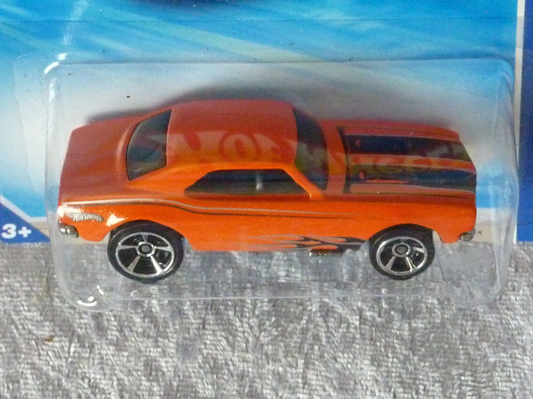 Hot Wheels Modellini d'auto: Chevy Camaro1967  1:64 – Nuovo e nell'imballaggio originale da Dürrenäsch venduto da modellautos4you