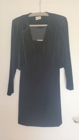 Zu Verkaufen Samtkleid mit Jacke Gr38