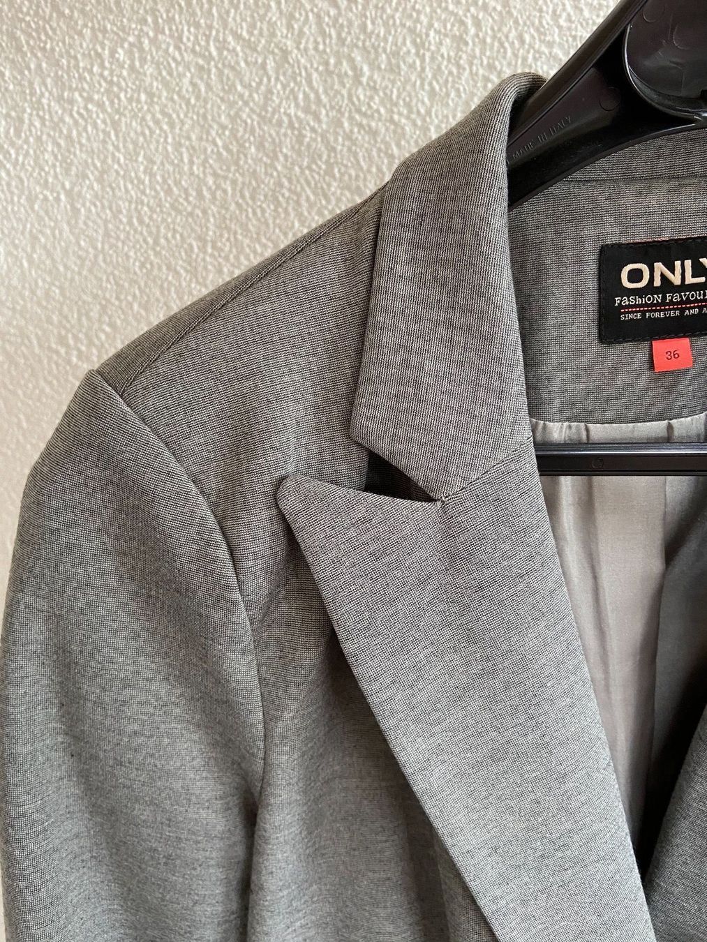 Only Giacche: Blazer ONLY – Usato da Gommiswald venduto da Aloha.Spirit 7