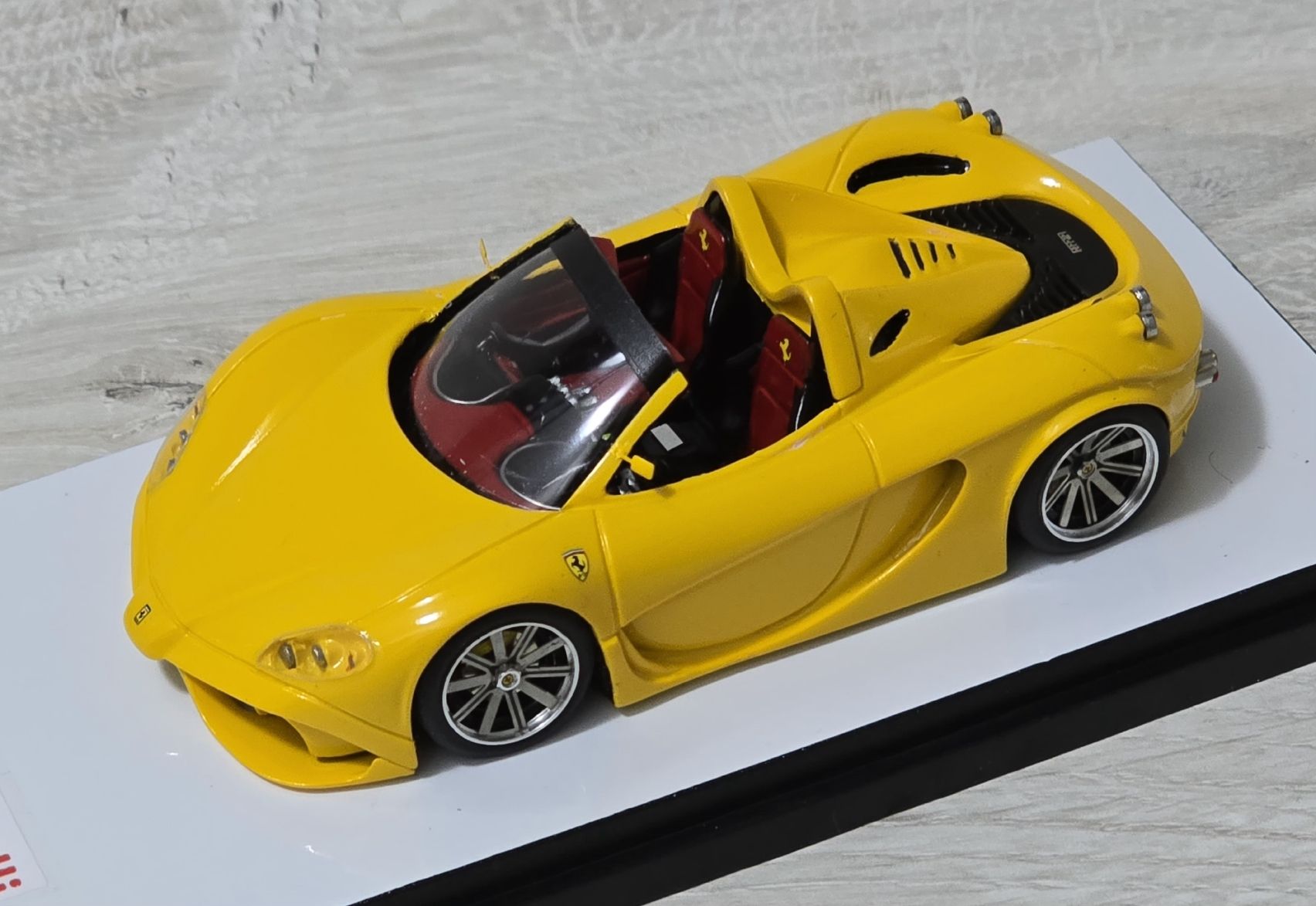Ferrari Modellini d'auto: Ferrari Aurea Spider DGM 1:43 – Usato da Chiasso venduto da R.e.g.59 6