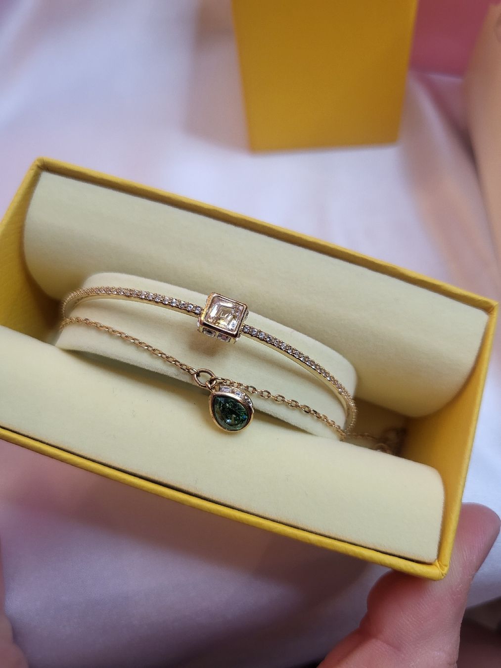 Swarovski Armbänder & -reifen: Swarovski Goldige Armband – Neu (gemäss Beschreibung) aus Hellbühl von d.d.d.125 2