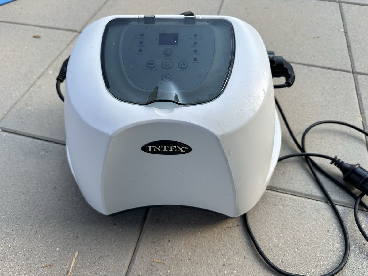 Intex Accessori per Piscine: INTEX Krystal Clear Saltwater System, CG-26670 – Usato da Seedorf BE venduto da frank7031 7