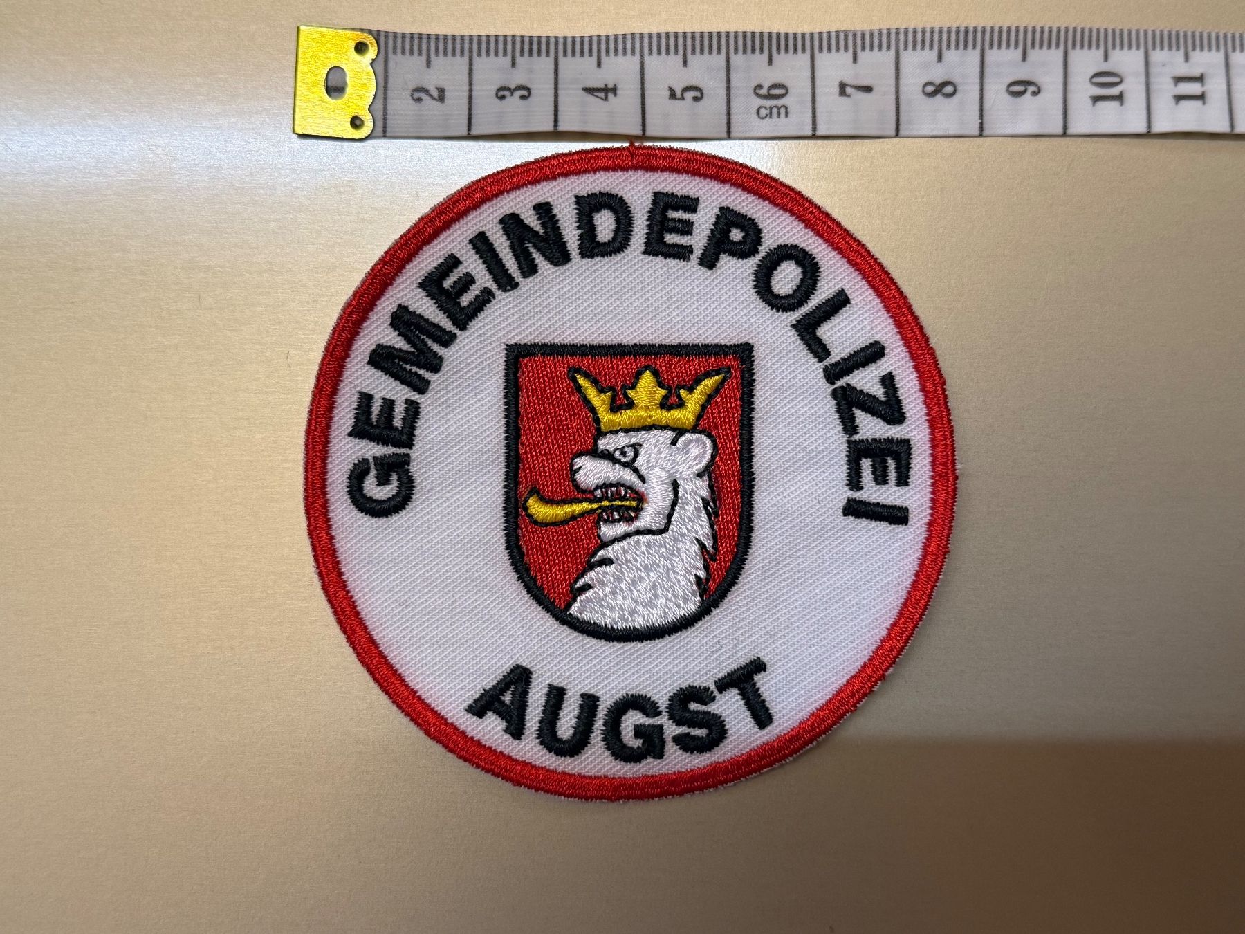 Plaketten & Abzeichen: Gemeindepolizei Augst Badge – Gebraucht aus Ennetbürgen von MikeN03
