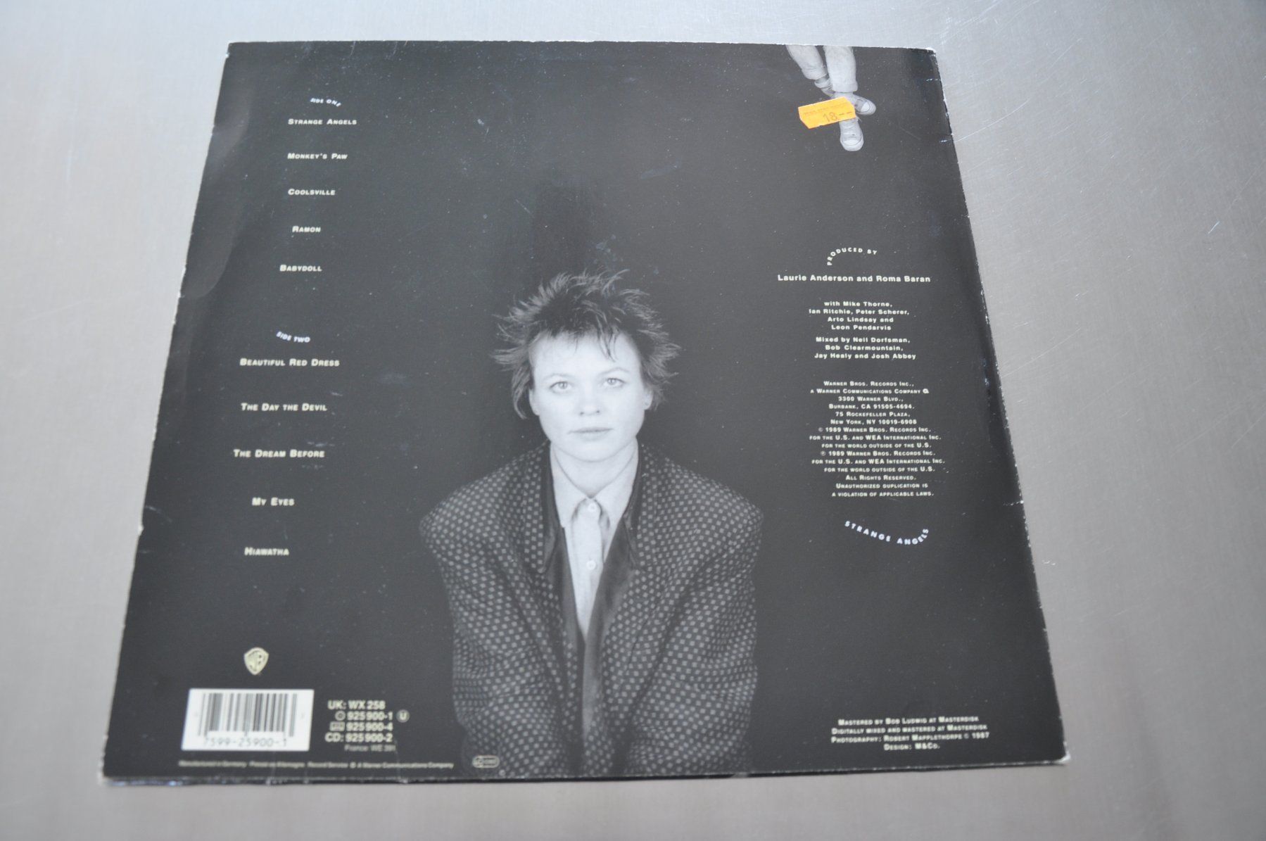 Dischi in vinile: LAURIE ANDERSON LP STRANGE ANGELS – Usato da Sion venduto da jaipur1401 1