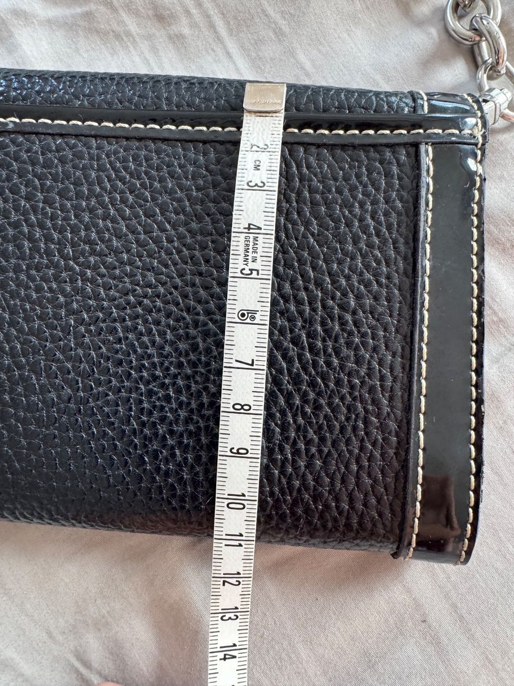 Taschen für Damen: Black Y2K Baguette Bag with Silver Hardware - Unique! – Neu (gemäss Beschreibung) aus Jonen von alanwales 3