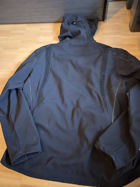 Giacche: Softshell Jacke schwarz 4XL Men – Usato da Jona venduto da Mona4490 2
