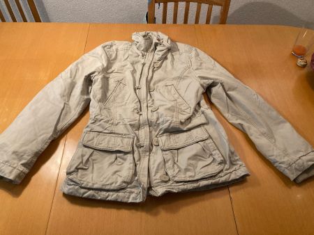 Leicht gefütterte Jacke, beige, Gr. 40