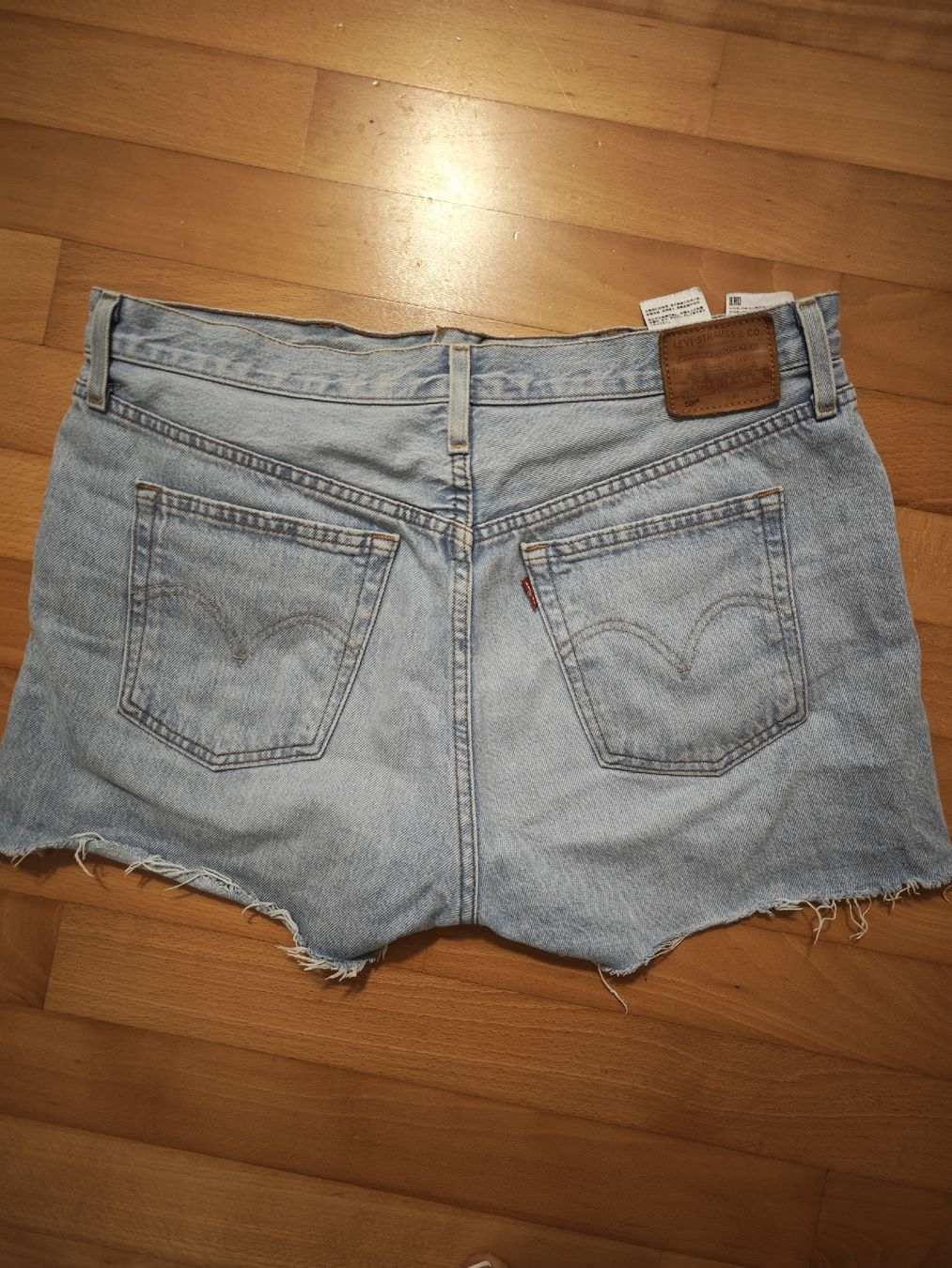 Levi's Jeans: Levis Shorts – Usato da Sissach venduto da sasocla 1