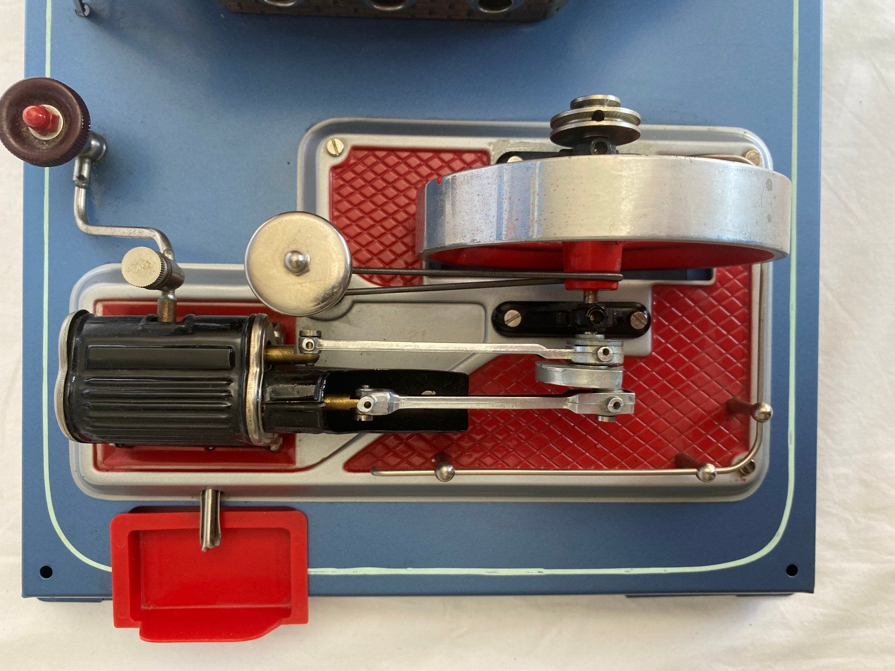 Wilesco Kit di modellismo & Modellini statici: Wilesco D20 Dampfmaschine mit Originalverpackung – Usato da Steinhausen venduto da Kruizer 4