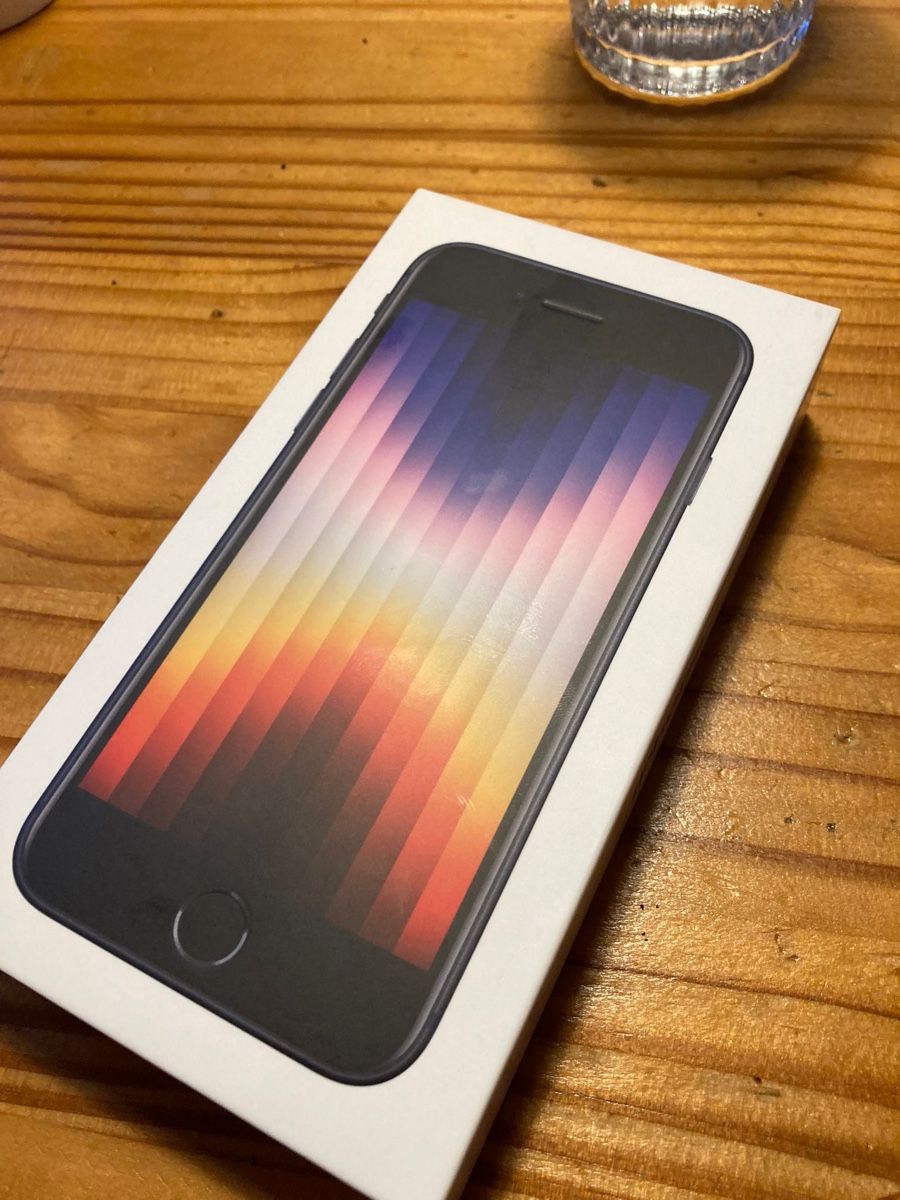 Apple Handys / Smartphones: iPhone SE 2022  – Neu und originalverpackt aus Bern von
