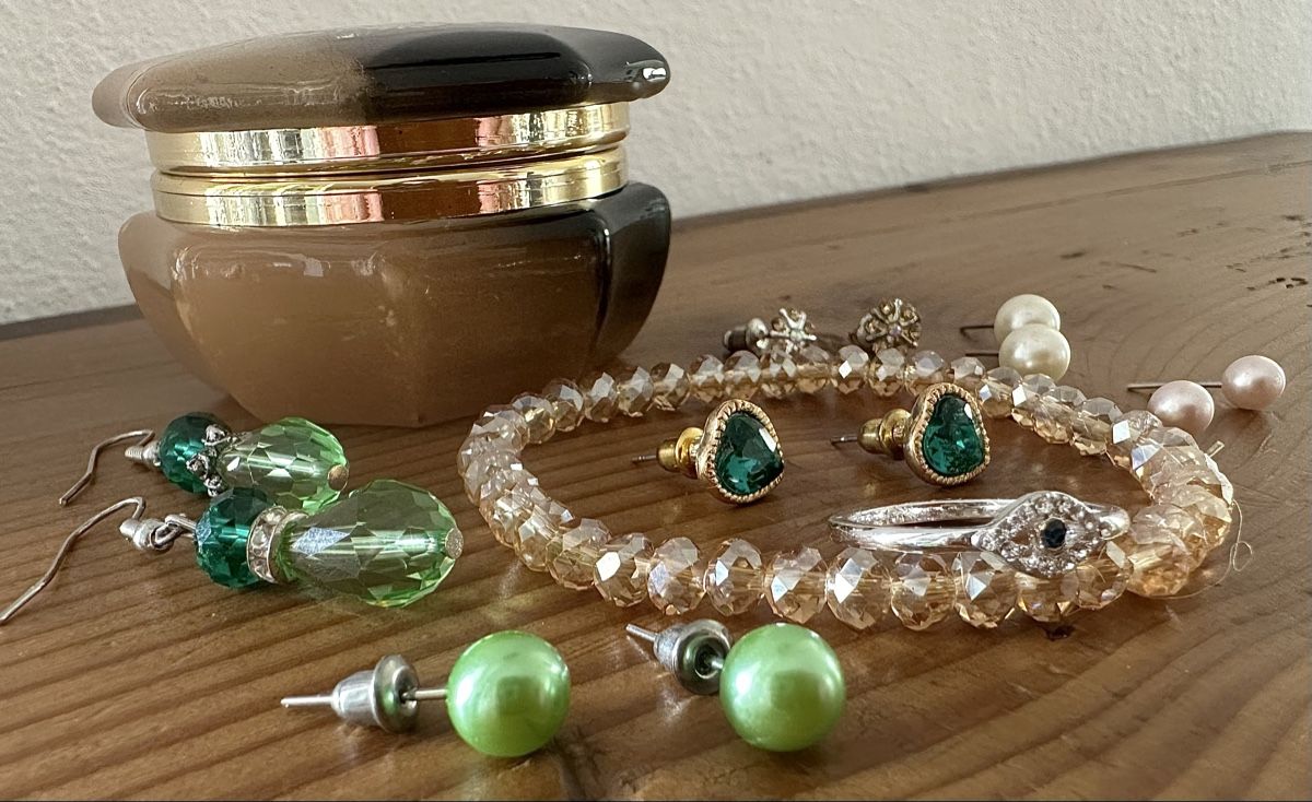 Sonstiger Schmuck: Modeschmuck Lot – Gebraucht aus Otelfingen von Jupi07