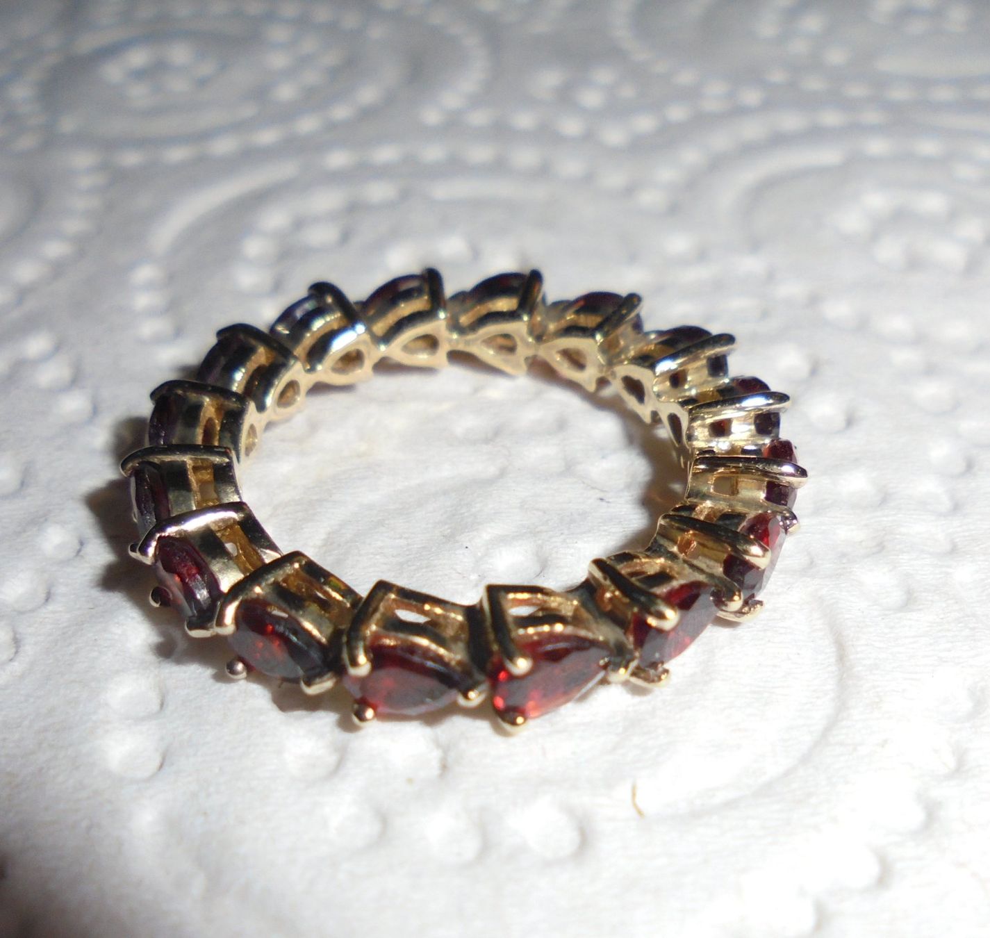 Ringe: Echtschmuck: Eternity-Ring Mosambik-Granat Silber vergoldet – Neu (gemäss Beschreibung) aus Zuchwil von maumauchi 5