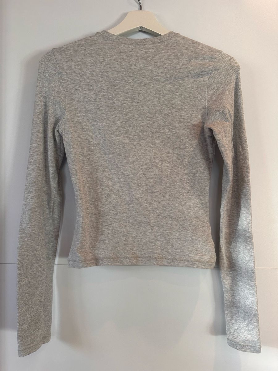 Camicette: Skims longsleeve grey – Usato da Malans GR venduto da AKohler 1