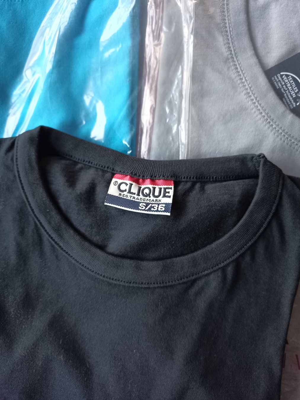 T-Shirts: Restposten T- Shirt S (j) – Neu (gemäss Beschreibung) aus Oberegg von 19franzi94 3