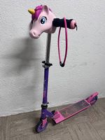  Schönes Trottinett mit Einhorn-Kopf und Schloss