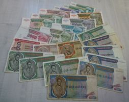 Lot ++ 23 Stück alte Banknoten aus Zaire/Congo ab 1971
