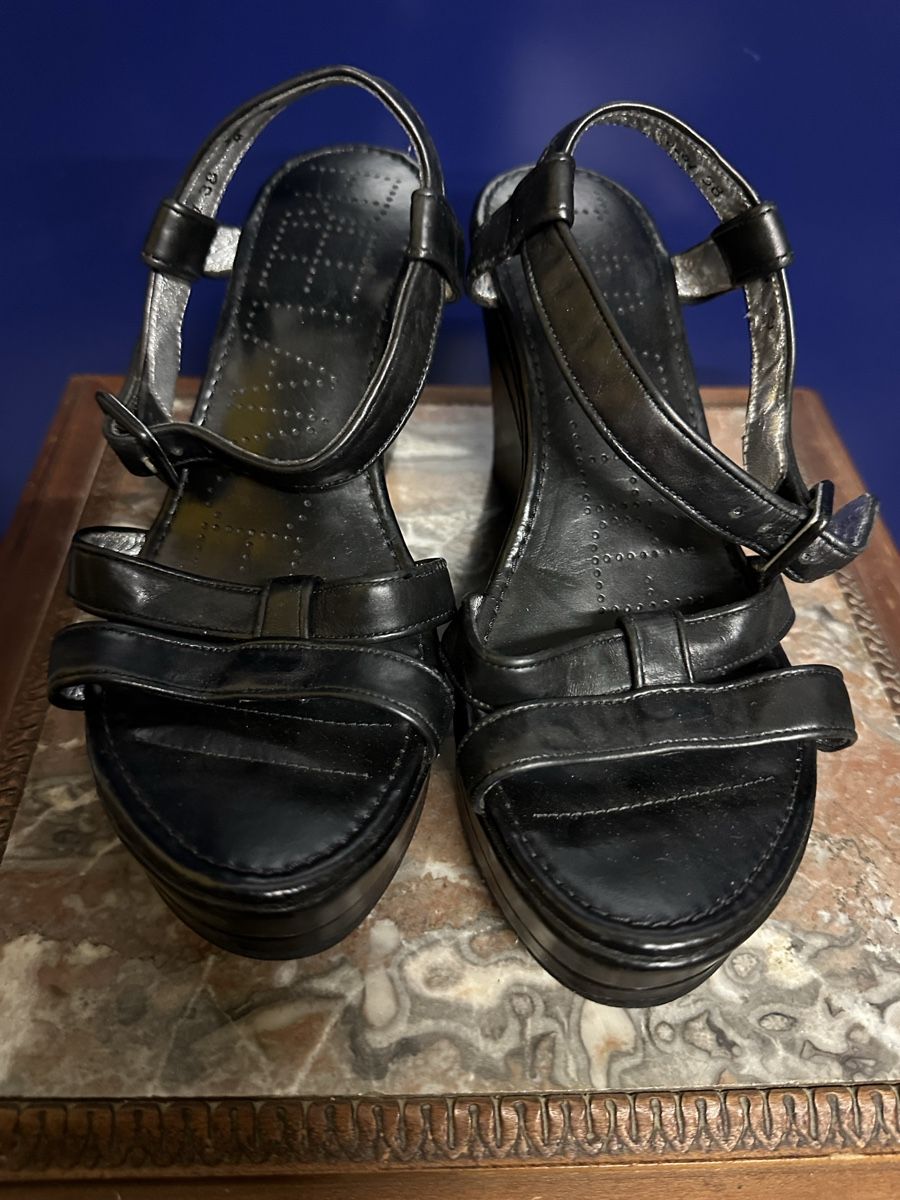 Damenschuhe: Sandales haut de forme FreeLance,Paris taille 38. – Gebraucht aus Genève von Tom6