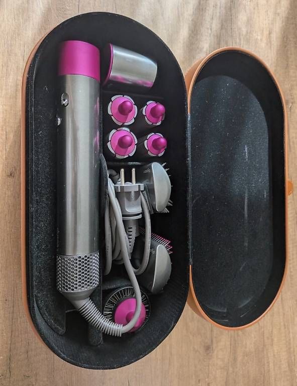 Sèche-cheveux: Dyson AirWrap Completo – D'occasion à Locarno par alexiahockss 1