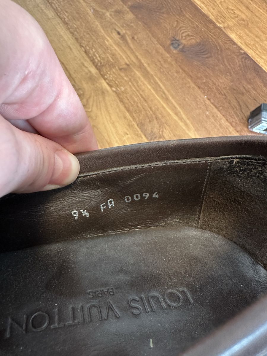 Scarpe da uomo: LV men’s loafers.  Size 9 1/2 – Usato da Küssnacht am Rigi venduto da hor_dpb7 1