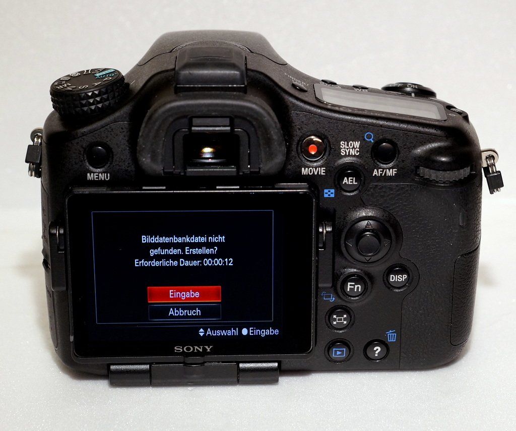Sony Fotocamera: Sony A77  24MP mit 3 Sony Objektive – Usato da Dottikon venduto da Floppidogg77 4