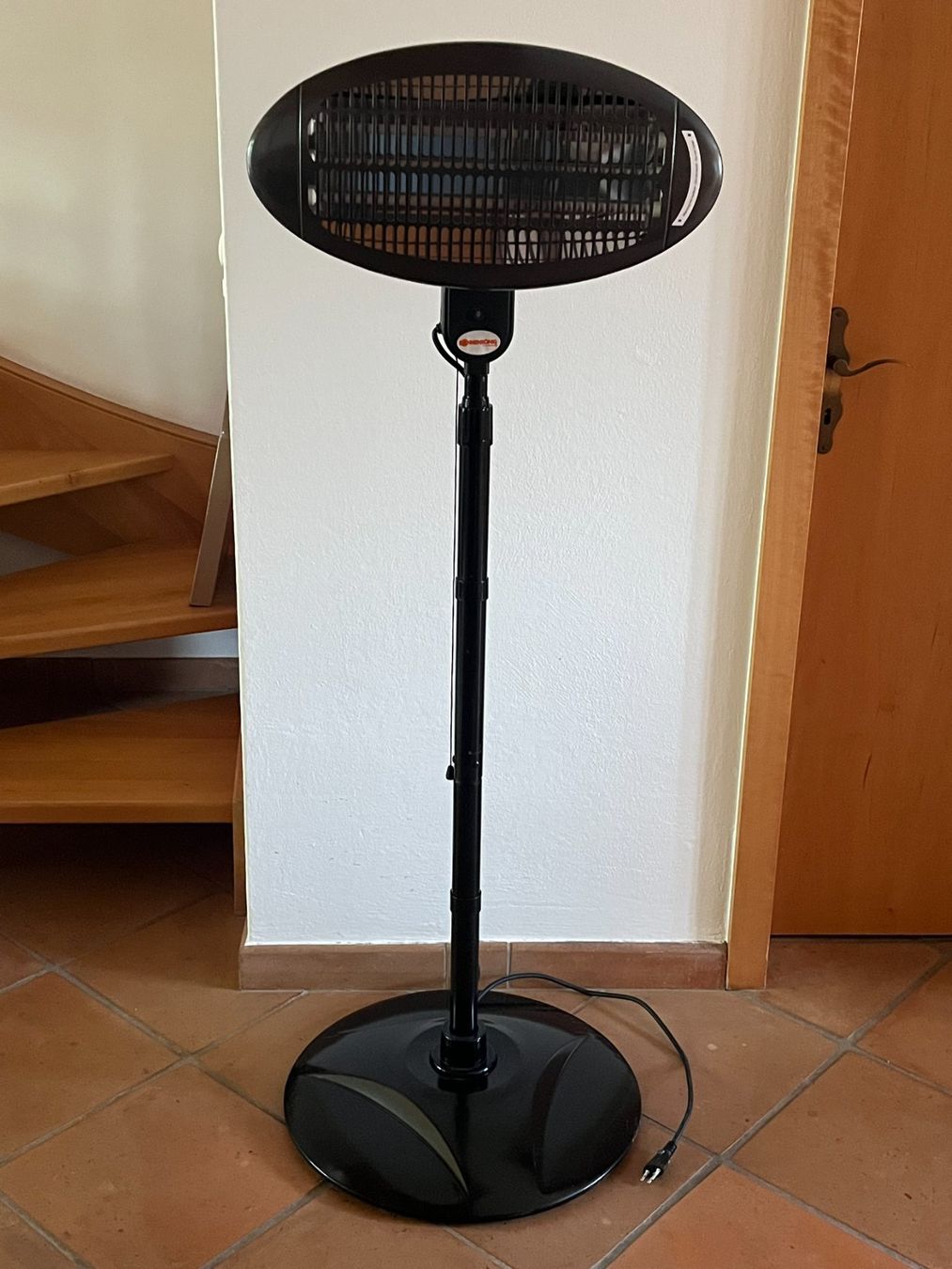 Radiatori: Terrassenstrahler 2000W – Usato da Forch venduto da Rhino