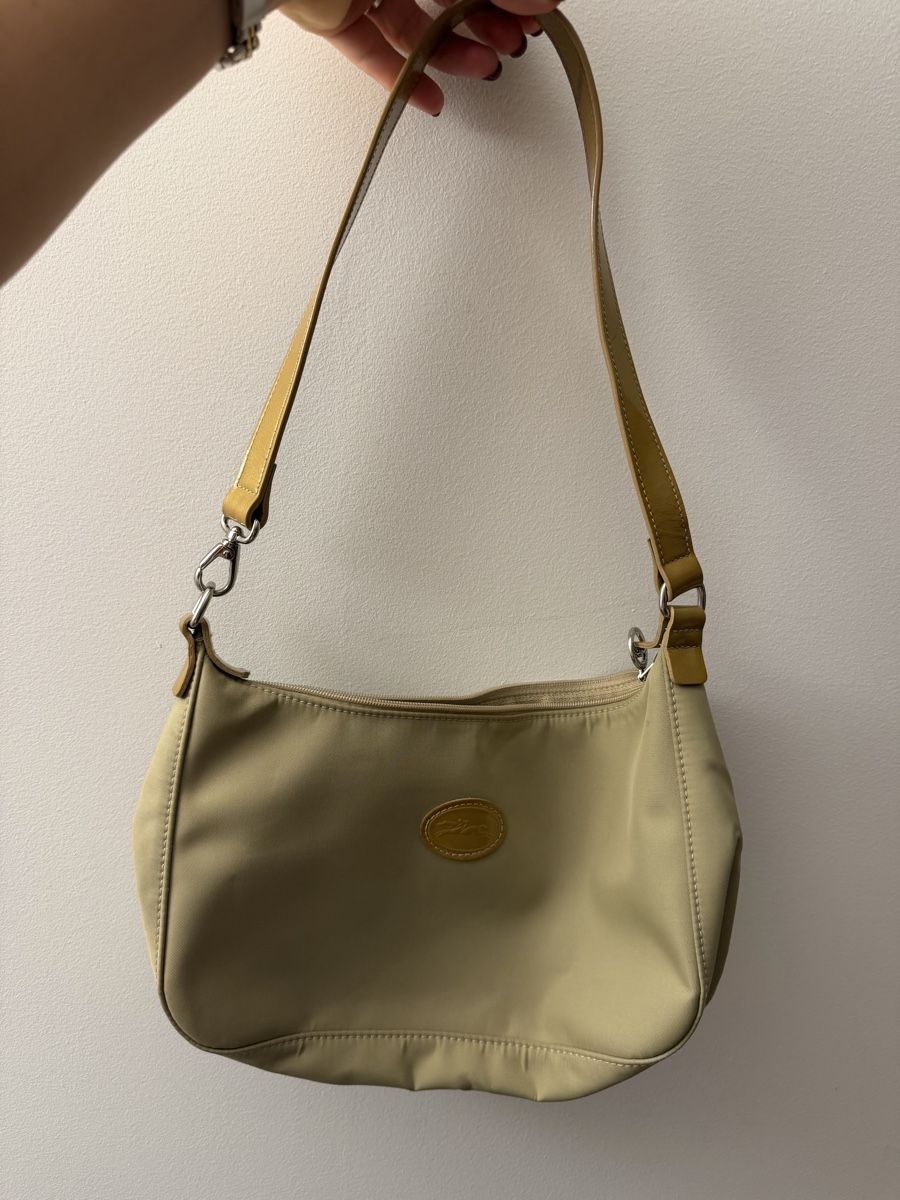 Longchamp Sacs femmes: Longchamp shoulder bag – D'occasion à Hausen AG par nik_9sg2