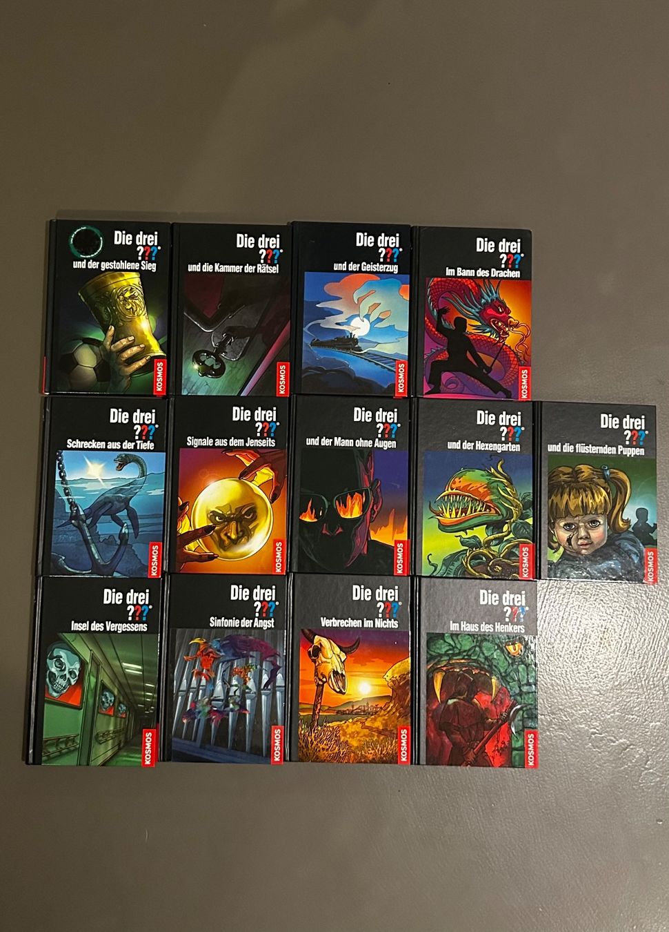 Libri: ??? Bücher (neuwertig) – Nuovo (secondo la descrizione) da Schönenwerd venduto da Jumbojack