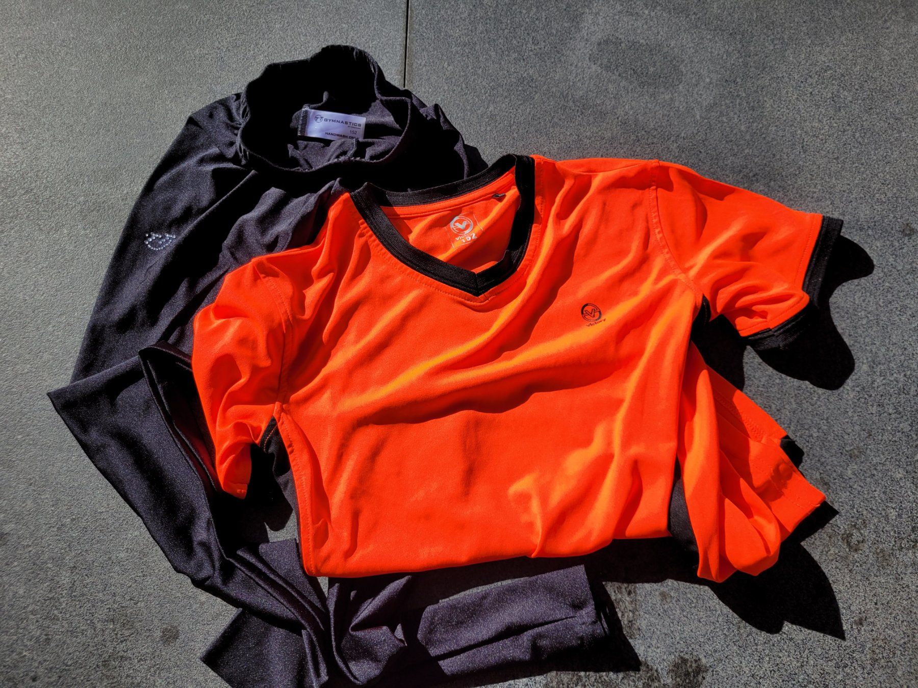 Lotti di vestiti: VICTORY/GYMNASTICS Trainer / Turndress Gr.152 – Usato da Oetwil am See venduto da swisspeak 1